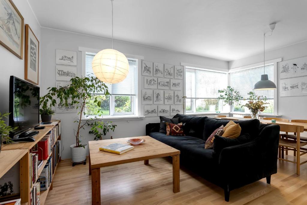 Modern & Cozy Apartment - Downtown Reykjavik