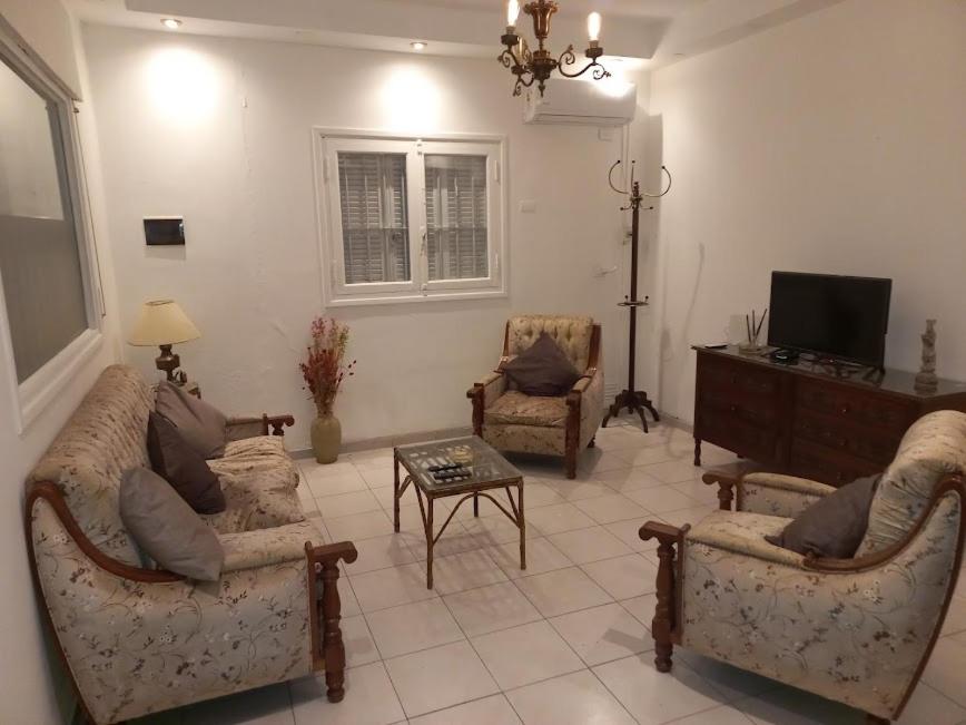 DEPARTAMENTO VINTAGE 2 HABITACIONES 2 BAÑOS LiVING COMEDOR COCINA A 2 CUADRAS PEATONAL CENTRO SAN JUAN photo 2