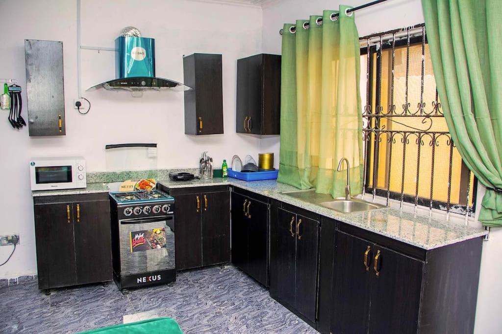 ARO (1.0) 2BD Studio Flat (Abule-Egba/Lagos) photo 4