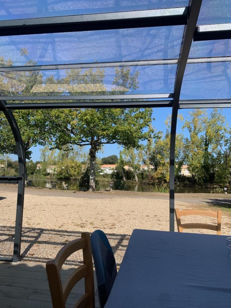 Maison avec jacuzzi proche plages photo 1