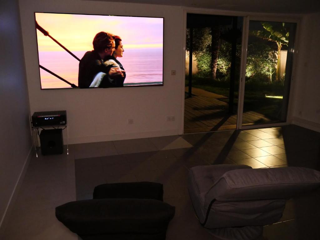 Unique! jacuzzi privé 35°C + cinéma Villa entière photo 4