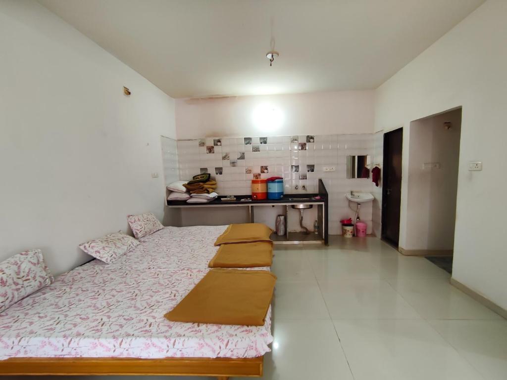 Aarambh - 3 BHK - AC photo 2