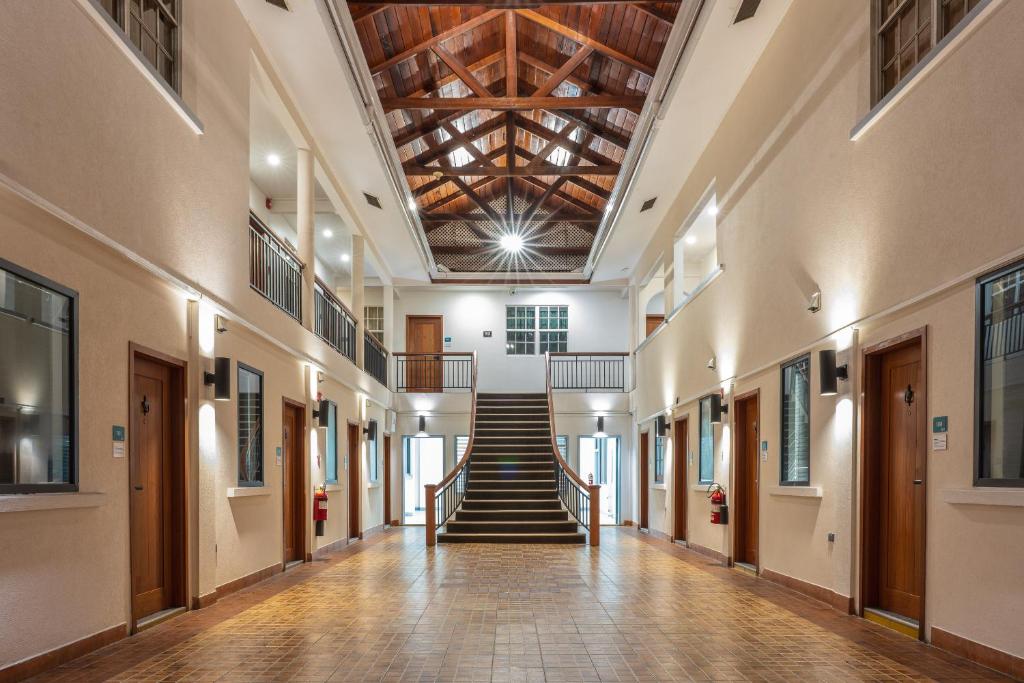 Grand Coastal Hotel photo 1