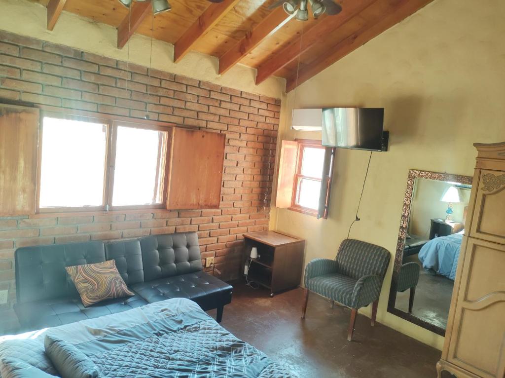 Rancho los Amigos Cabin Lodge photo 2
