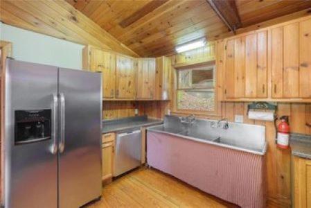 Harpers Creek Lodge and Cabins photo 3