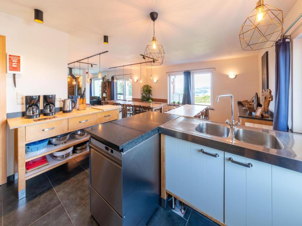 Spacious holiday home in Houffalize with sauna photo 2
