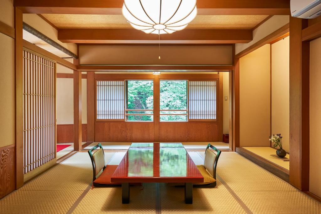 Shima-Onsen Toshimaya photo 1
