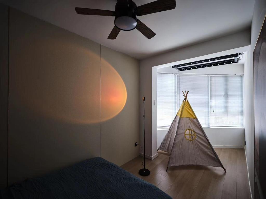 Datong Elite Apartment, Peoples Square, CBD photo 4