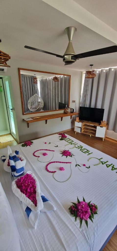 White Sand Himandhoo photo 2