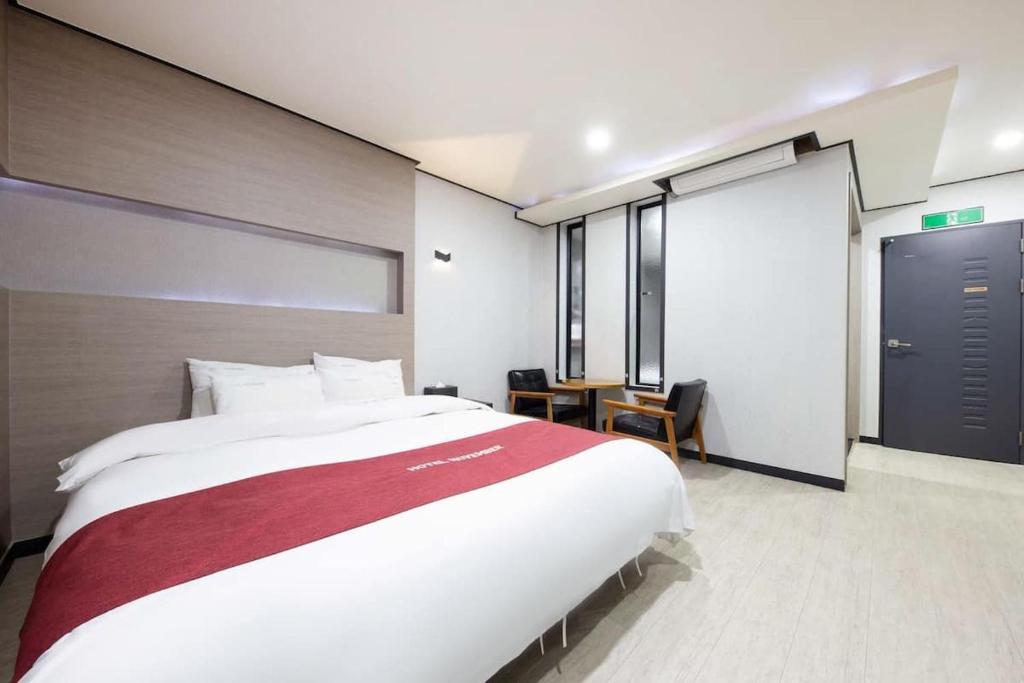 Seosan Hotel November photo 1