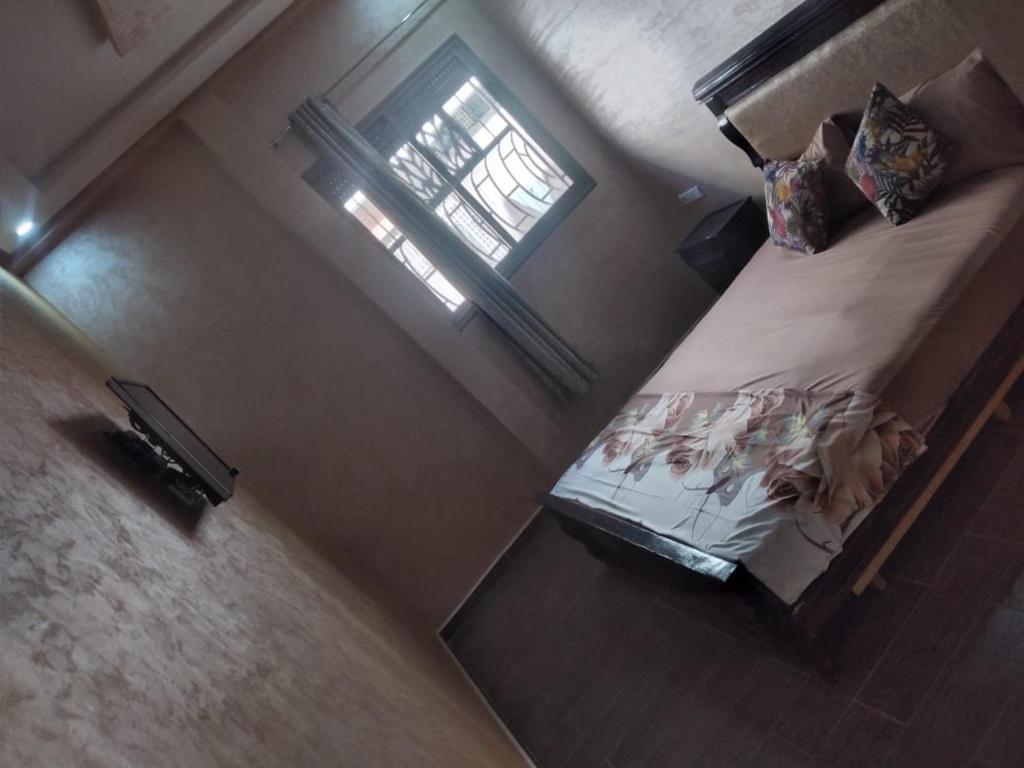 Airport M V chambre stay photo 3