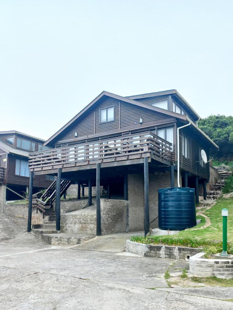 The beach cabin with pool photo 1