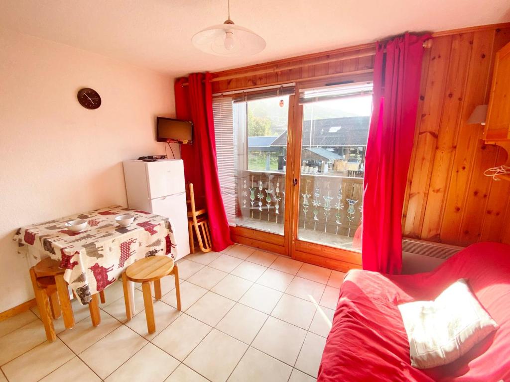 Appartement Morillon Village, 2 pièces, 6 personnes - FR-1-412-88 photo 2