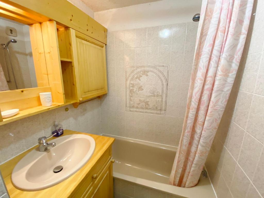 Appartement Morillon Village, 2 pièces, 6 personnes - FR-1-412-88 photo 3