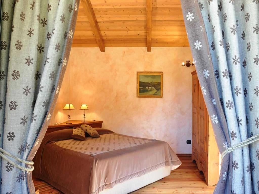 La Madonnina Del Gran Paradiso Wellness Hotel photo 3