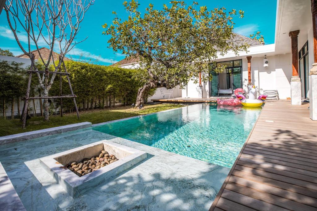 Mono 3bedroom seaside pool villa photo 1