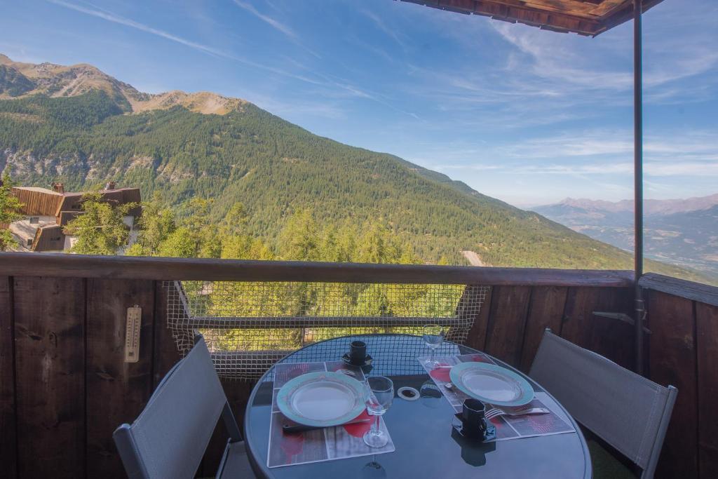 Le Sunny Snow - Jolie vue montagne photo 4