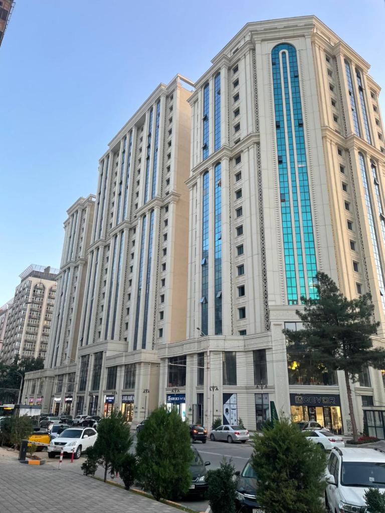 Puli Sangin apartments