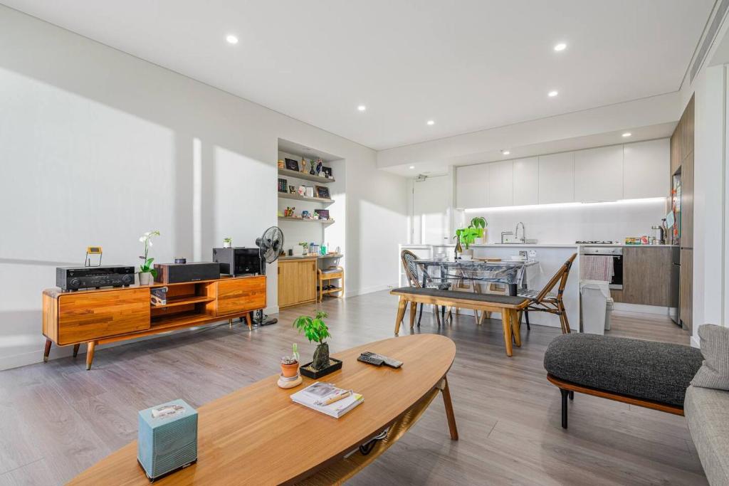 Lidcombe 613 photo 2