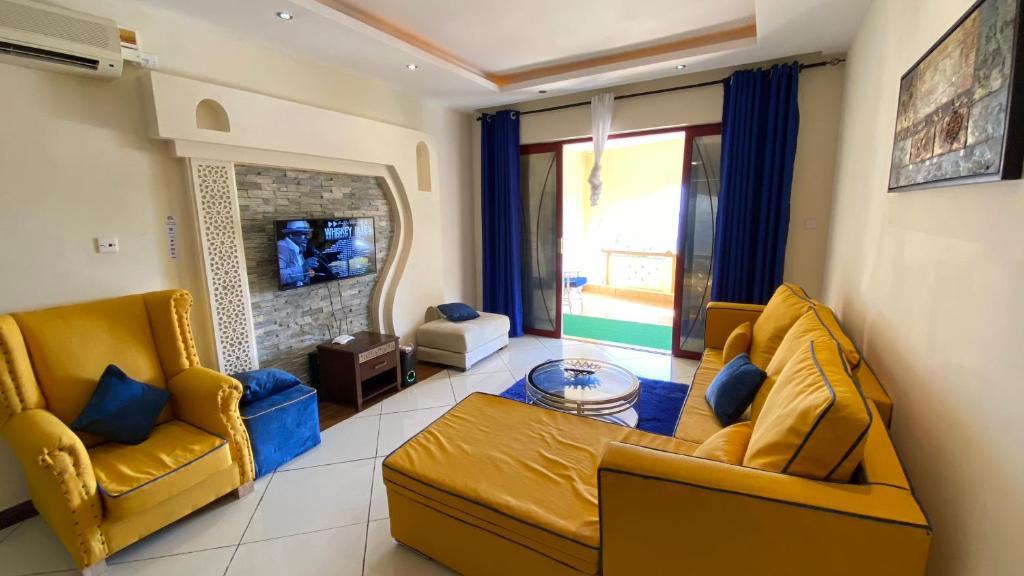 Lux Suites Eden Seafront Apartments Room Type - One-Bedroom Apartment