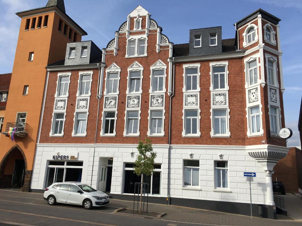Hotel Markt 5 - inmitten der Lübbecker Altstadt, kostenloser Parkplatz direkt am Hotel photo 4