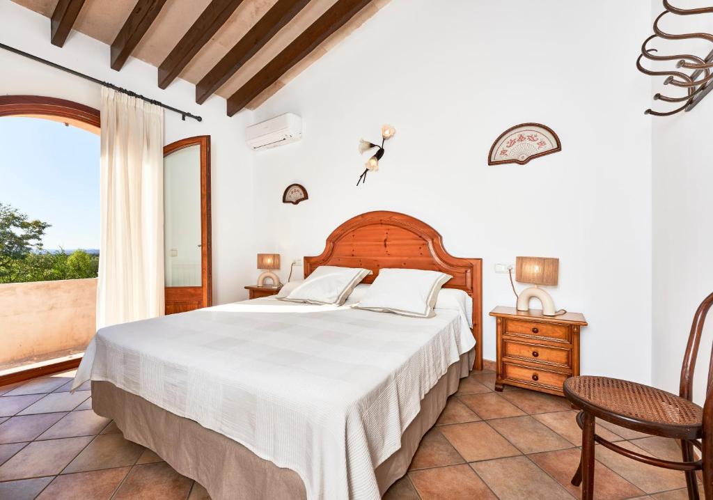 Quiet Villa in Buger with amazing pool, paddle court and nice garden photo 4