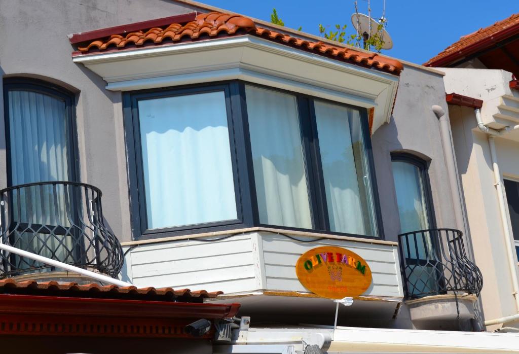 Sybelle Suites by Villa Safiya photo 2