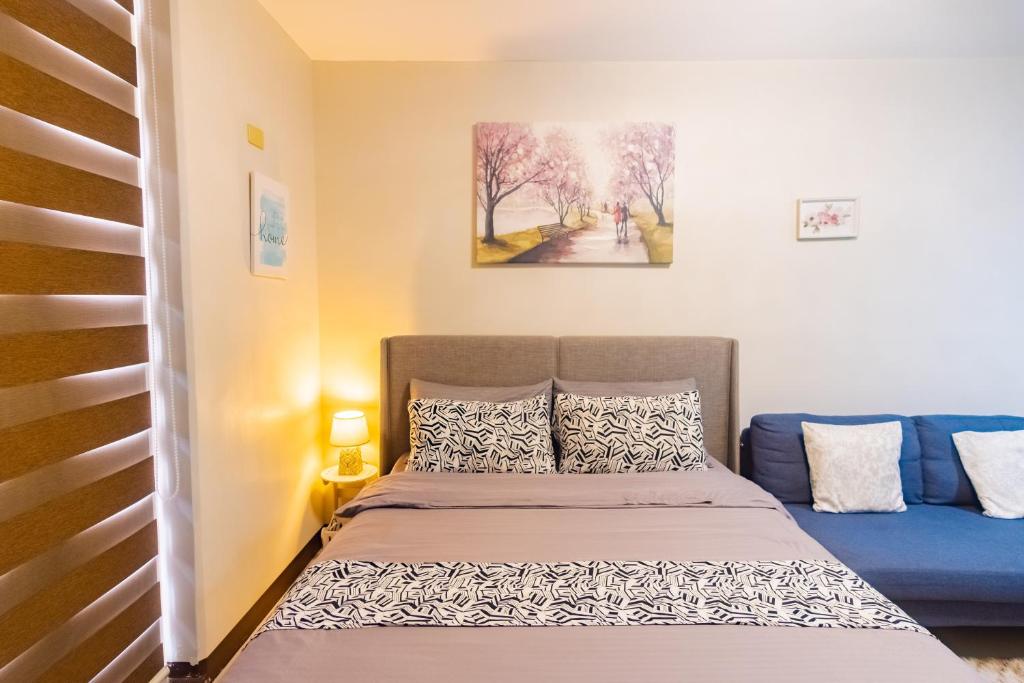 Cozy and Modern Condo Unit with Seaview near Airport at Saekyung 956 Condominium, Looc, Lapu-lapu City, Cebu, Philippines photo 1