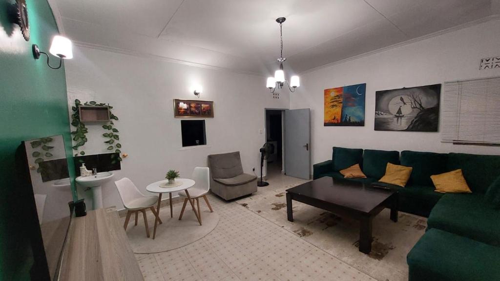 Baobab House 1Bed wifi OwnCompund private parking photo 3