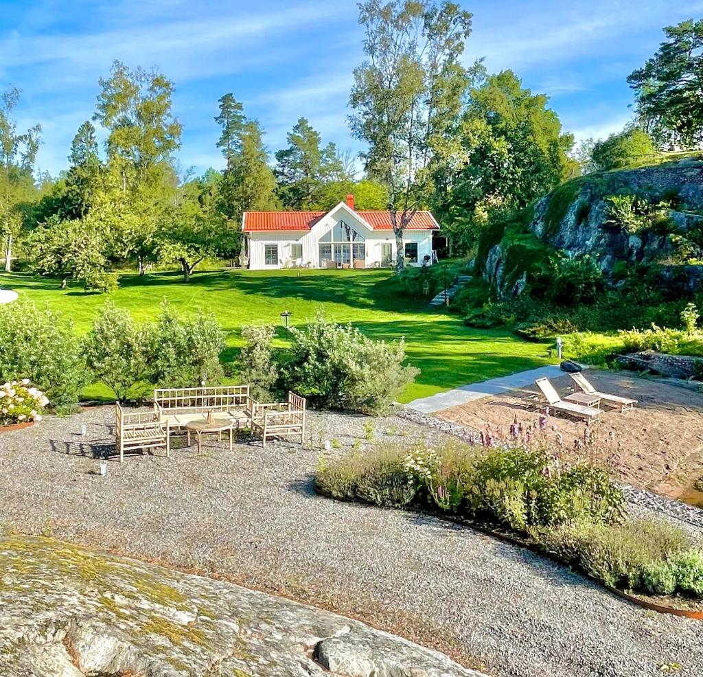Bastuviken Bed and Breakfast photo 1