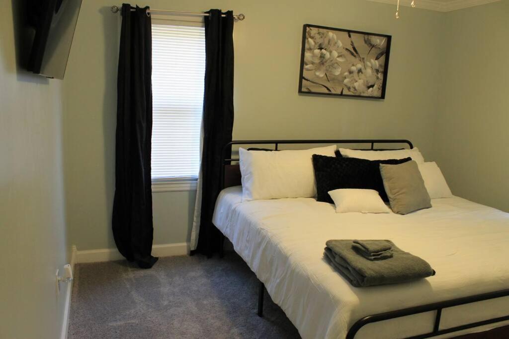Military Friendly Home Near MCRD w/a Beach Pass photo 2