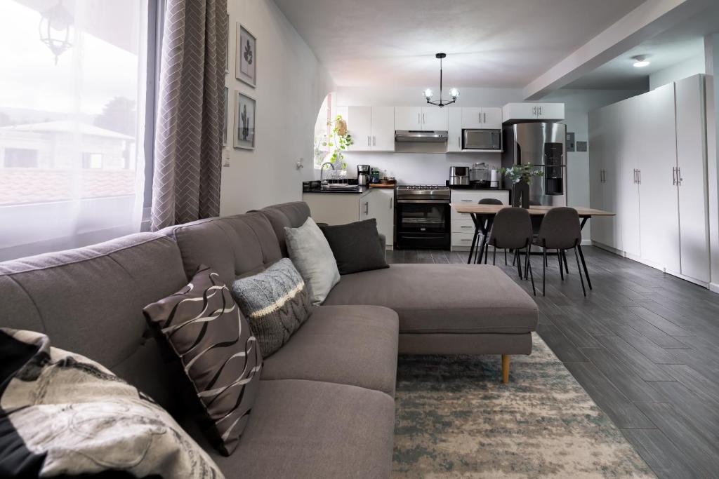 Apartamento acogedor y minimalista. photo 2