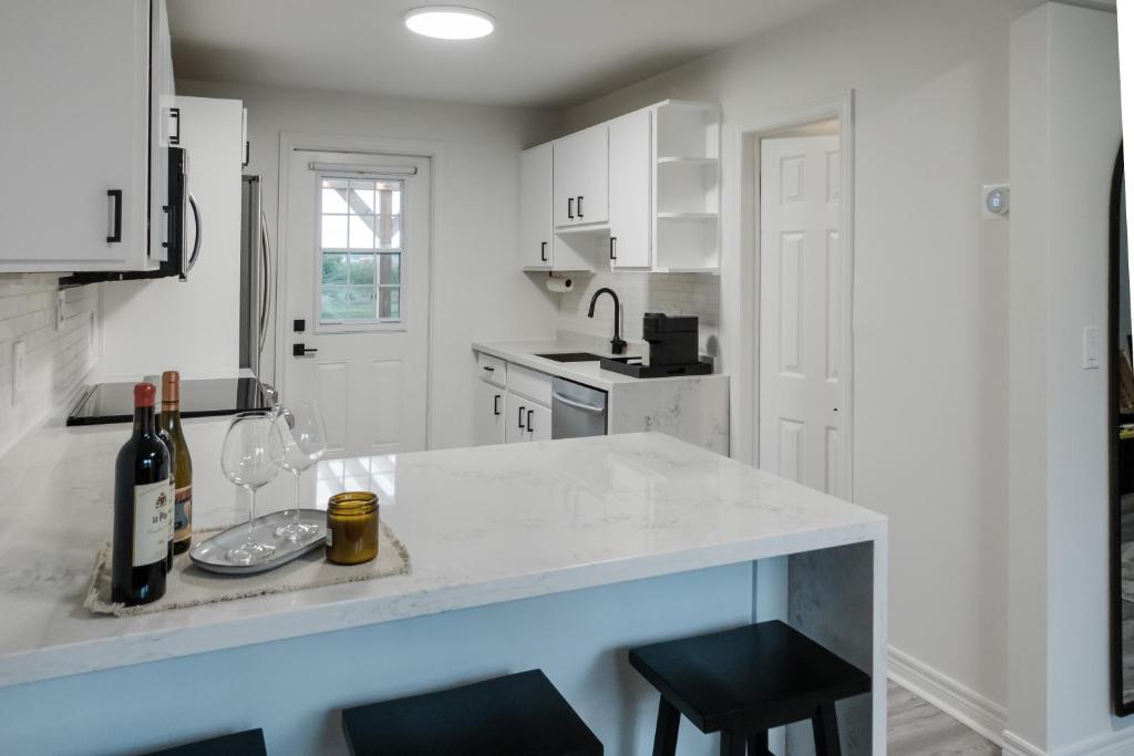 The Little White Haus photo 4