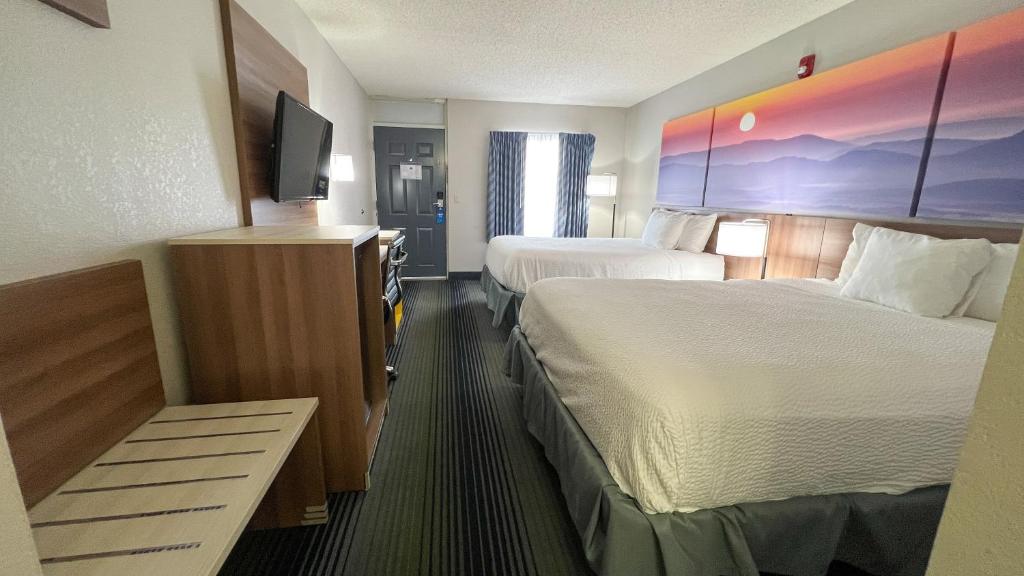 Days Inn by Wyndham Harrison image