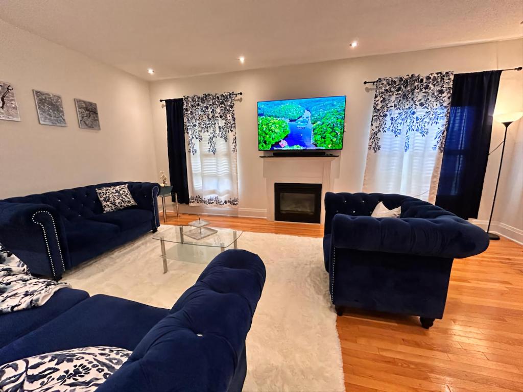 Spacious Detached House in Mississauga photo 2