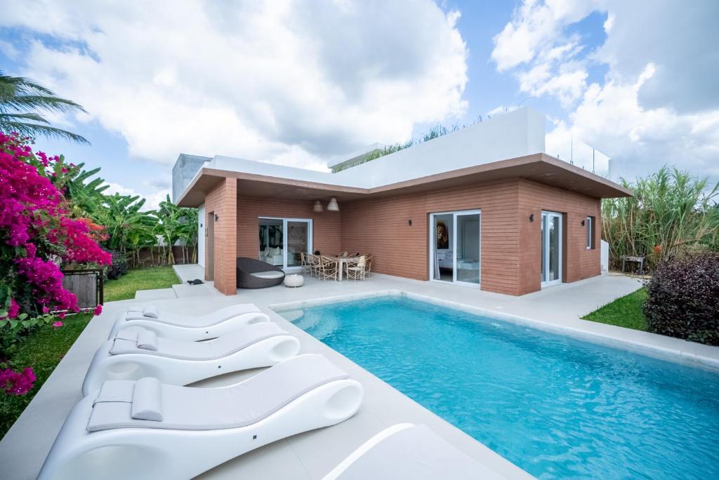 SandBank View Villa - Private Pool- ZanzibarHouses photo 2