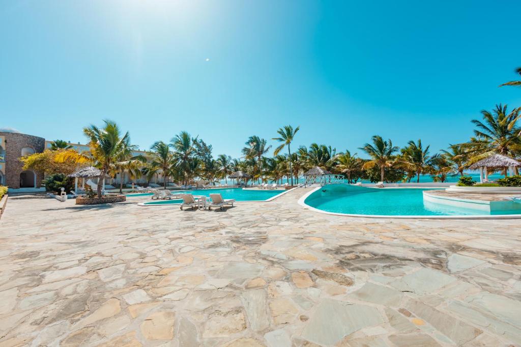 Twiga Beach Resort photo 3