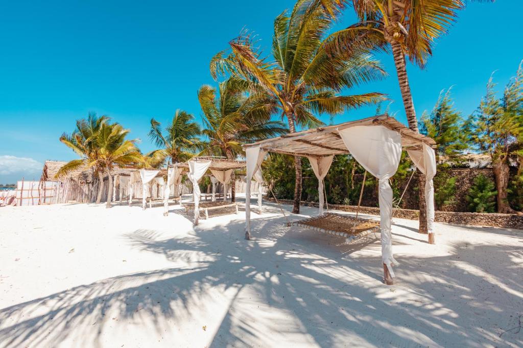 Twiga Beach Resort photo 2