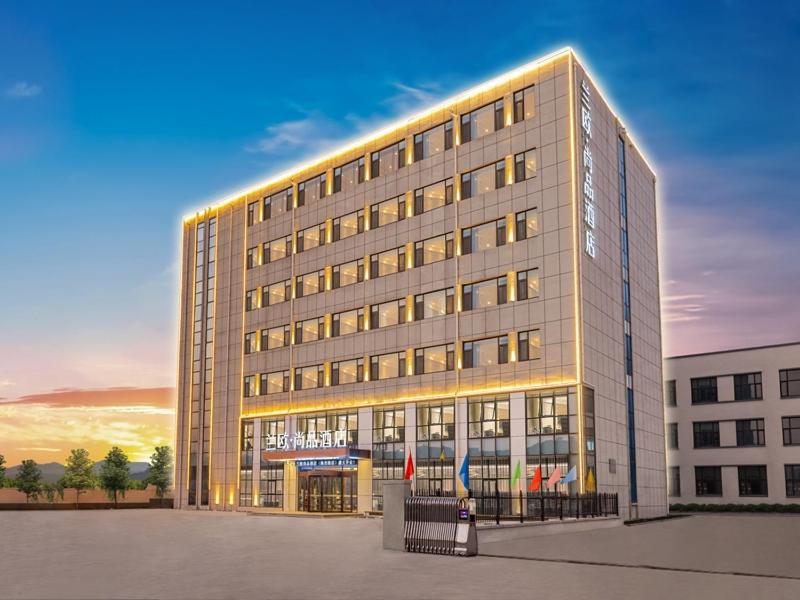 LanOu Hotel Qingdao West Station Haixi Road