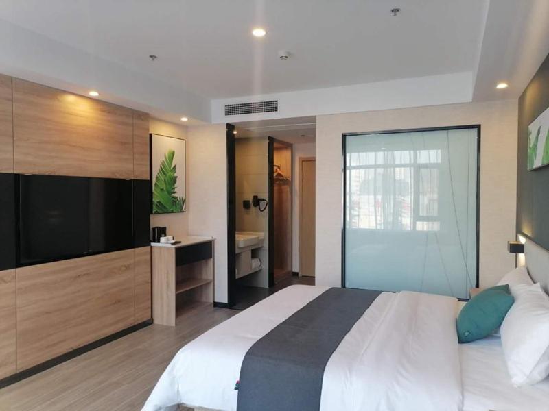 Thank Inn Plus Weifang Kuiwen District Century Taihua People's Hospital photo 2