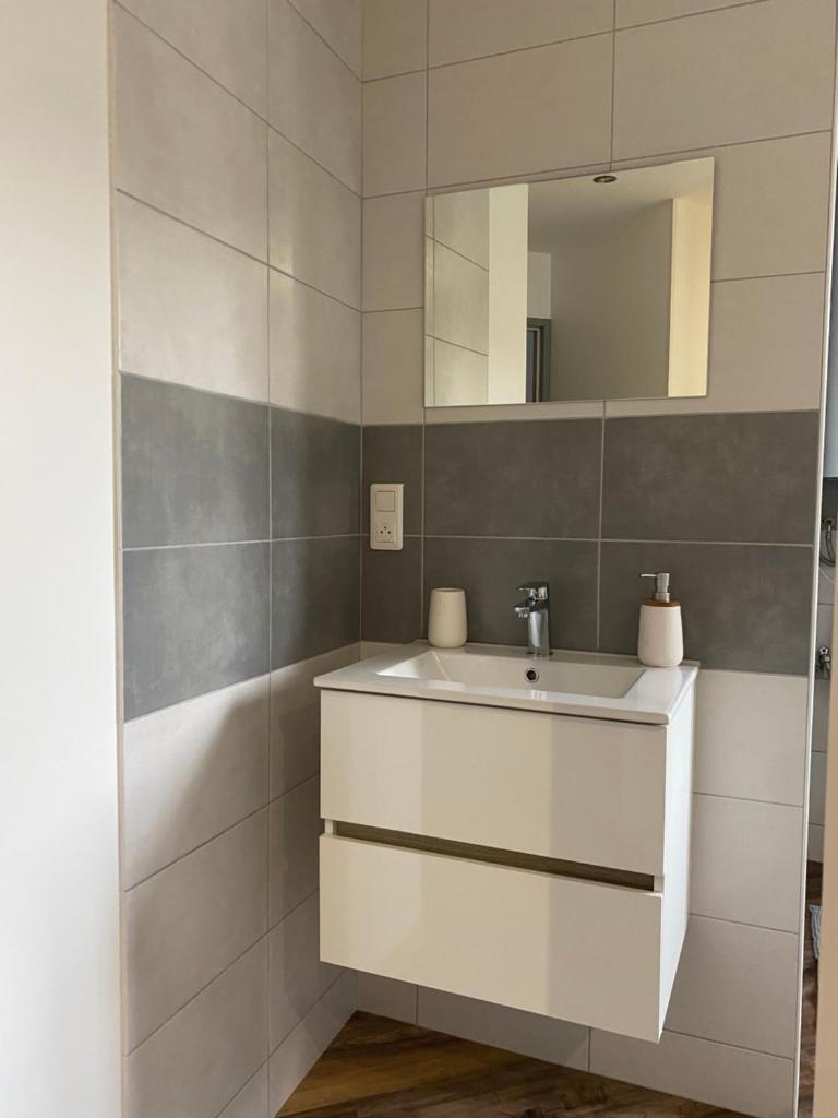 Appartement Mende 2 Chambres Canapé lit WIFI Gratuit photo 2