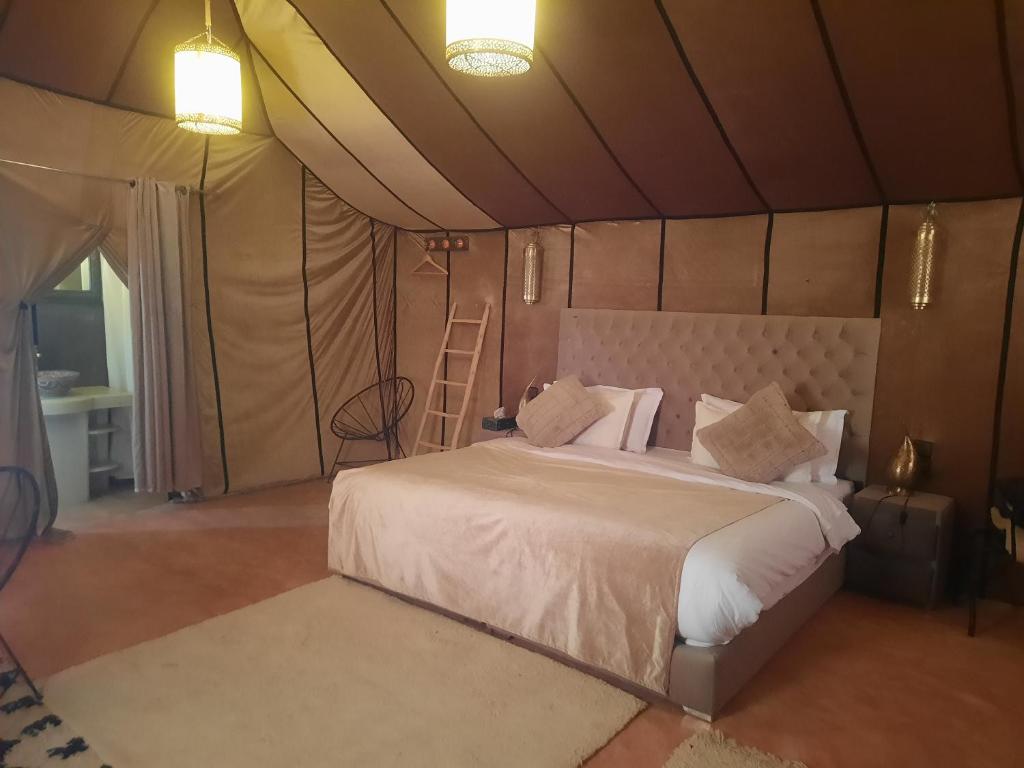 desert camp photo 2