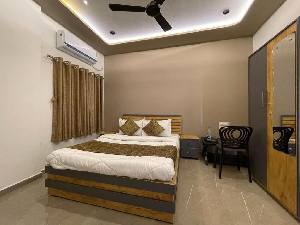 HOTEL THE GRAND MARUTI photo 2