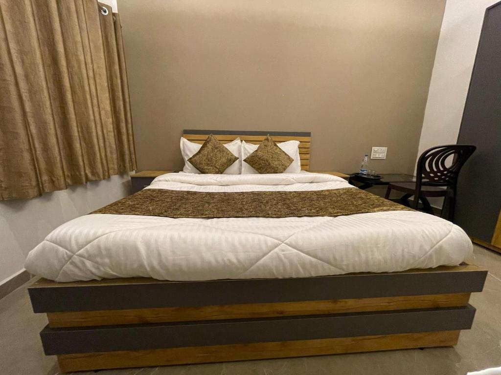 HOTEL THE GRAND MARUTI photo 3
