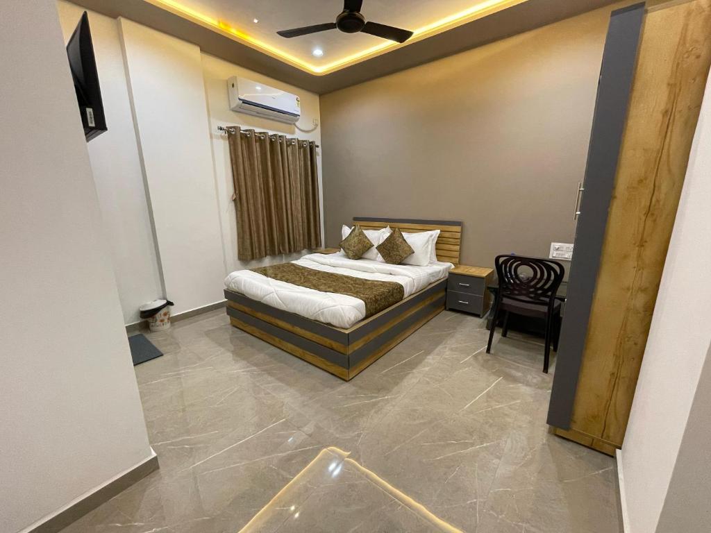 HOTEL THE GRAND MARUTI photo 4