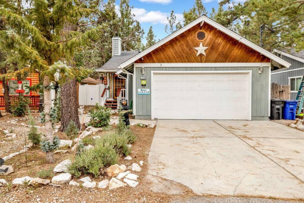 Bearadise Cabin- Adorable Single Level Retreat photo 2