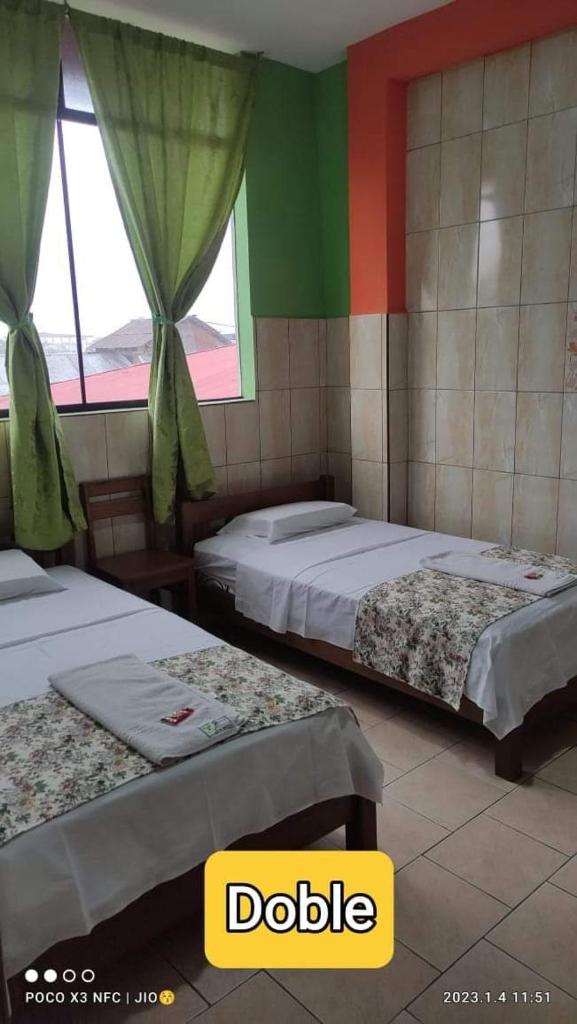 HOSTAL AKEMI photo 1