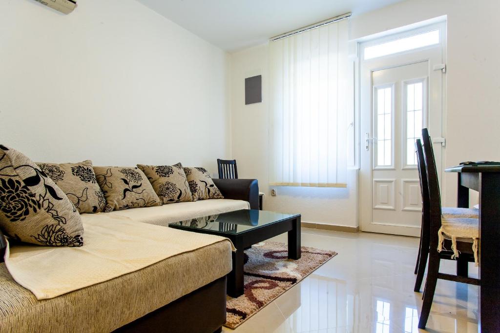 Apartments Ljubica photo 4