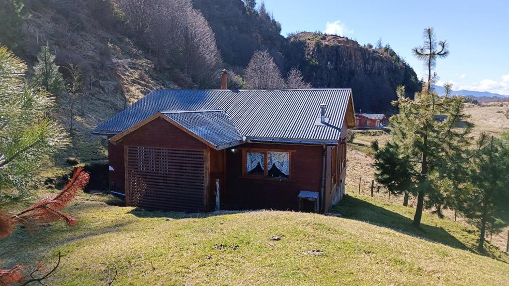 Tierras Altas de la Patagonia- Cabaña mediana con acceso al lago photo 4