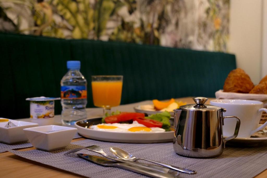 HOTEL HIBA photo 1